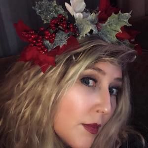 Meet your Posher, Leanne